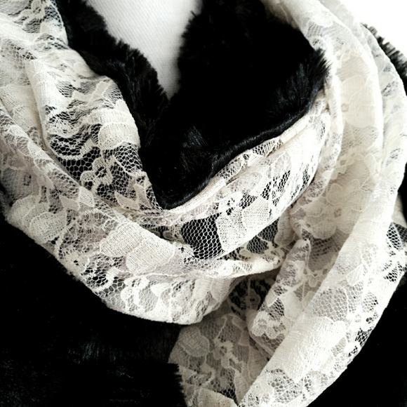 Lace & Plush Faux Fur Double Sided Infinity Scarf - Picture 2 of 6